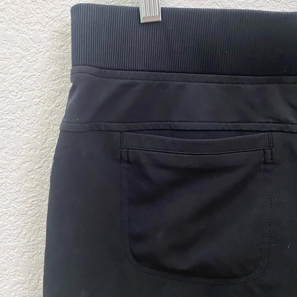 ATHLETA Black Midtown Cuffed Athletic Shorts Size 10 - Picture 7 of 13